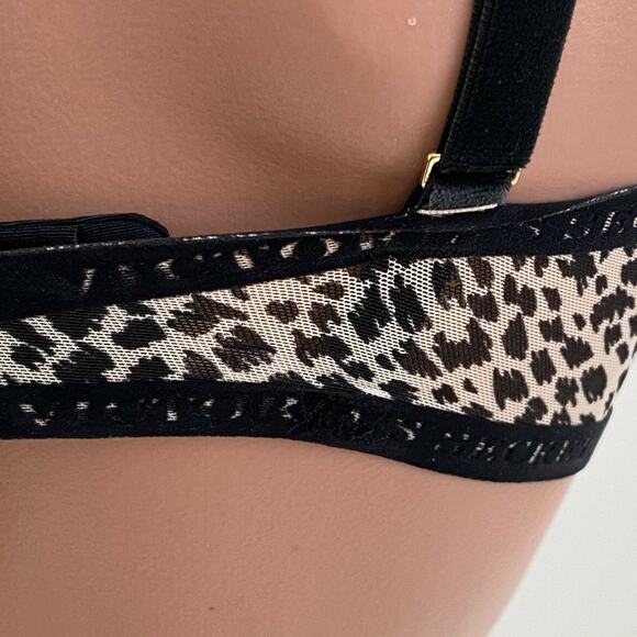 Victoria's Secret Underwire Leopard Balconette Bra 34D / Thong S Set - Picture 7 of 12
